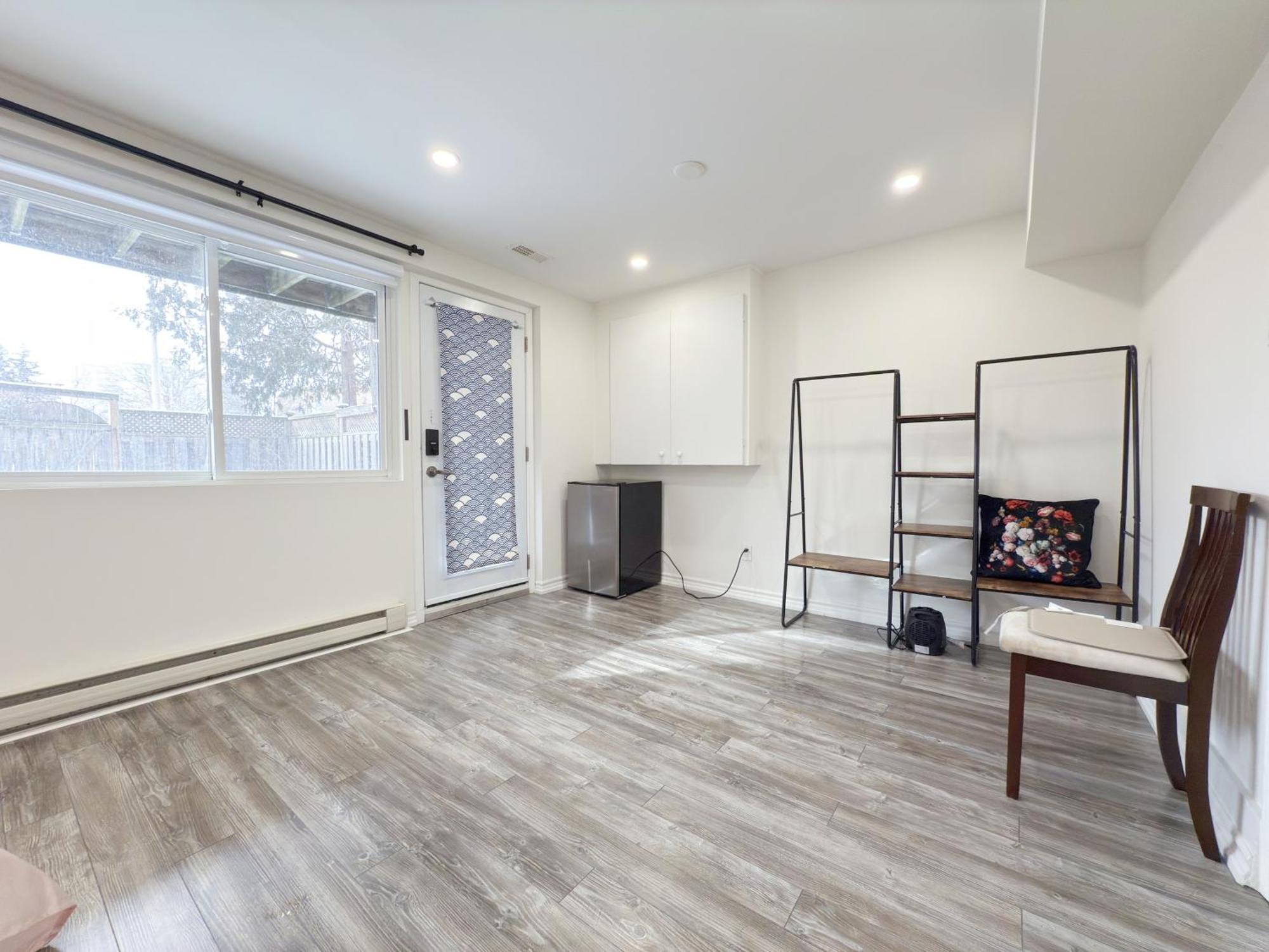 Cozy Room With Private Bath Near Don Mills Subway Toronto Eksteriør billede